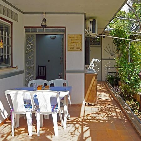 Veni Olive House Villa Kalamáta Eksteriør bilde